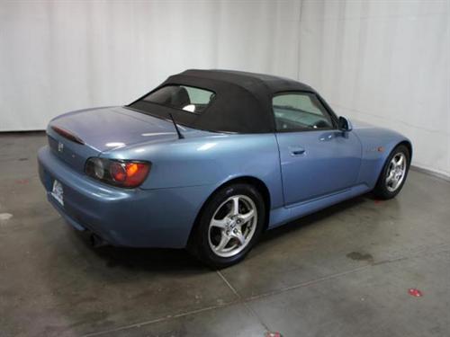 Honda S2000 2002 photo 3