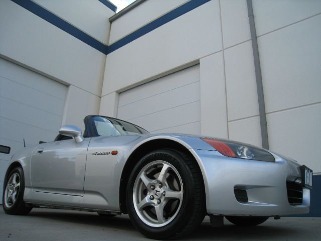 Honda S2000 2002 photo 4