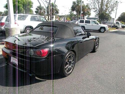 Honda S2000 2002 photo 4