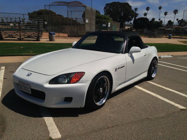 Honda S2000 2003 photo 1