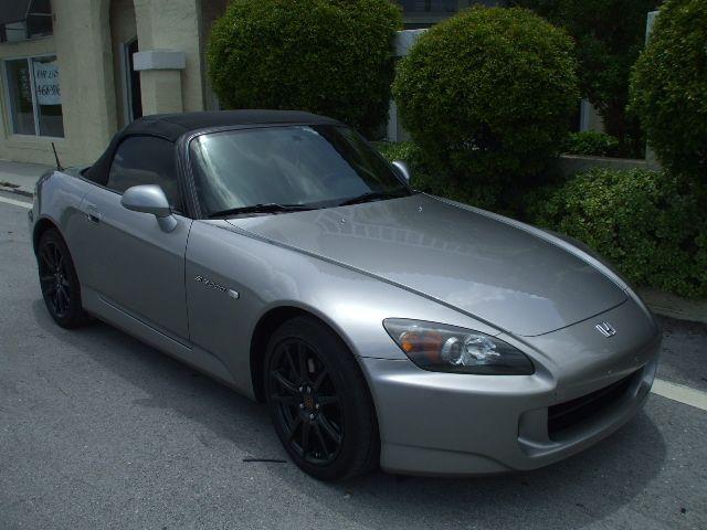 Honda S2000 Premium Convertible