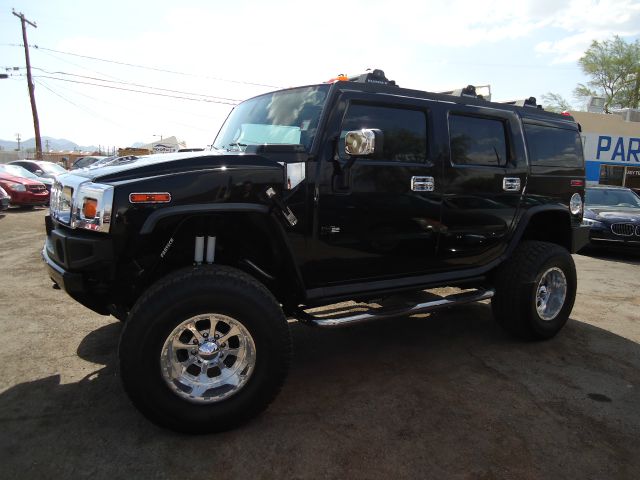 Hummer H2 2003 photo 2