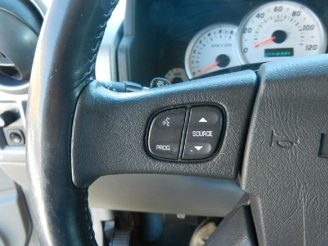 Hummer H2 2003 photo 11