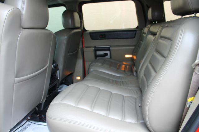 Hummer H2 2003 photo 9