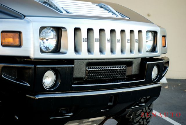 Hummer H2 2003 photo 2