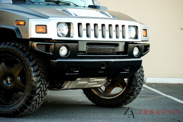 Hummer H2 2003 photo 4