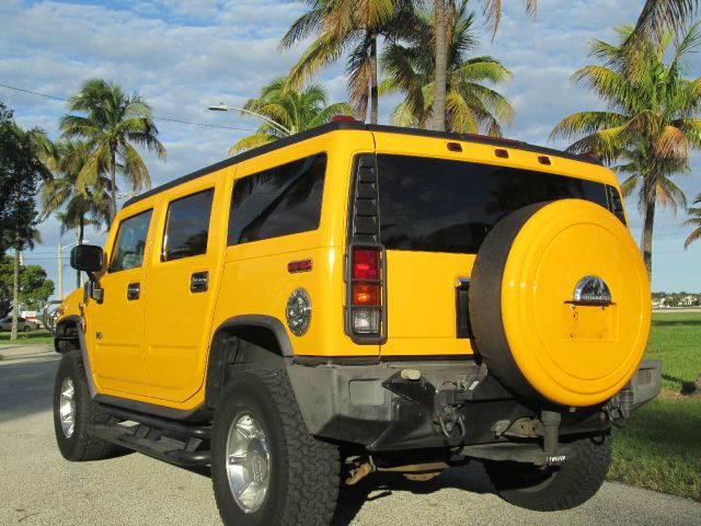 Hummer H2 2003 photo 3