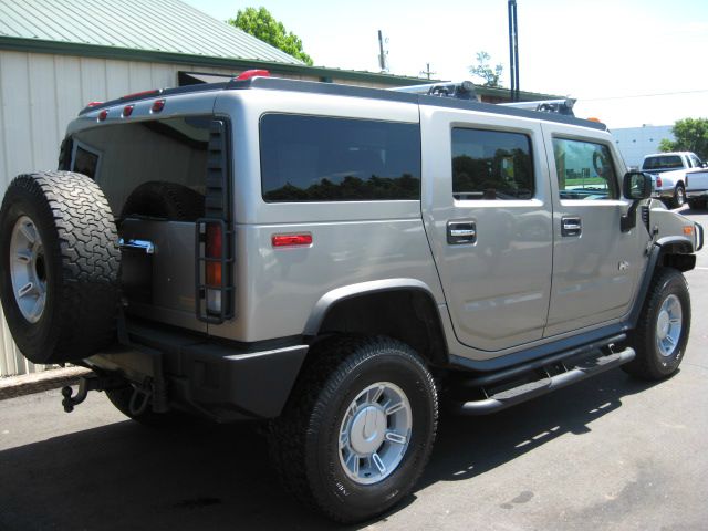 Hummer H2 2003 photo 1