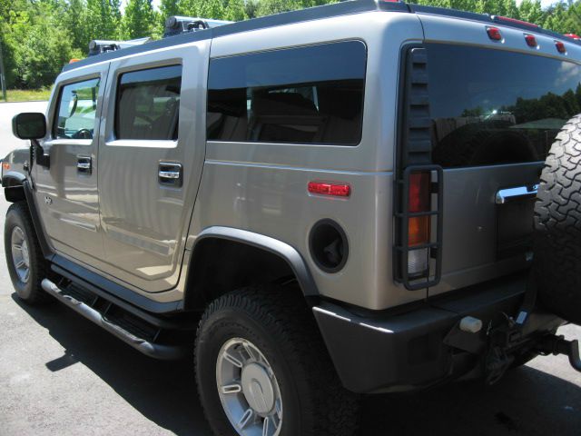 Hummer H2 2003 photo 17