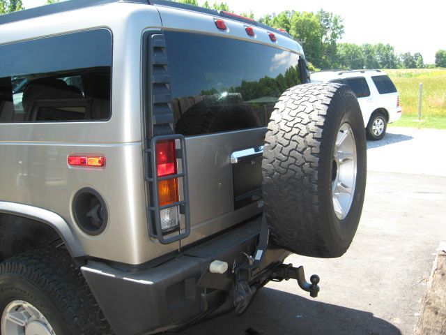 Hummer H2 2003 photo 19