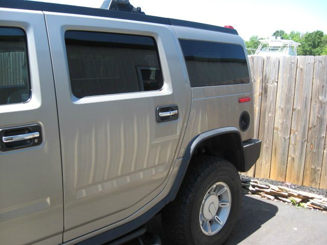 Hummer H2 2003 photo 3