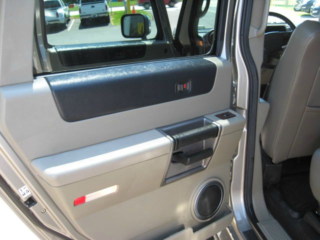 Hummer H2 2003 photo 5