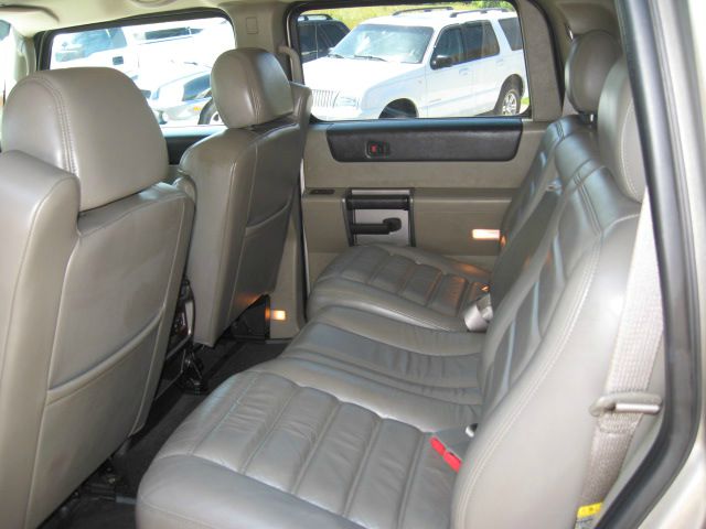 Hummer H2 2003 photo 6