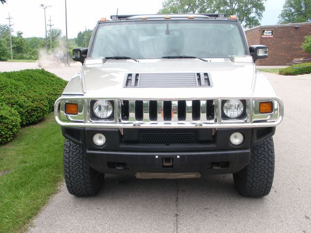 Hummer H2 2003 photo 10