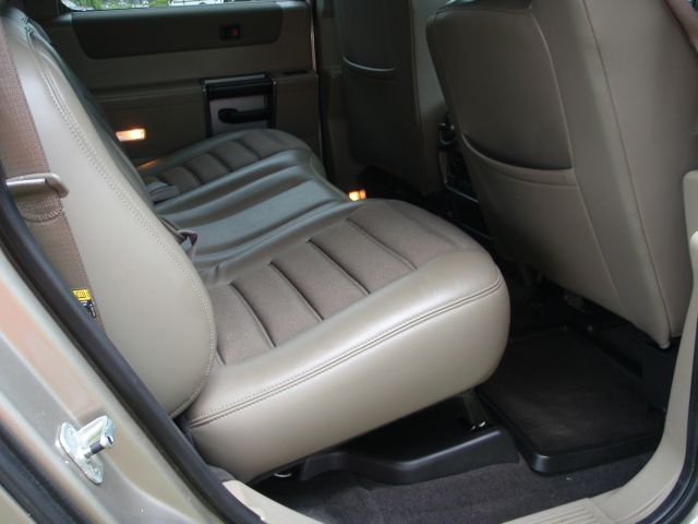 Hummer H2 2003 photo 5