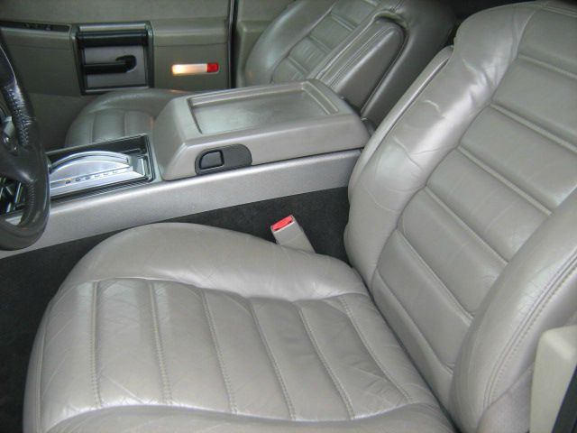 Hummer H2 2003 photo 17