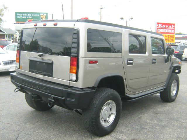 Hummer H2 2003 photo 19