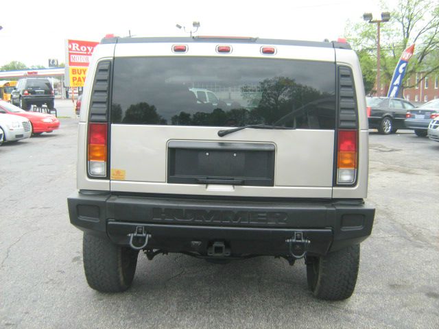 Hummer H2 2003 photo 2