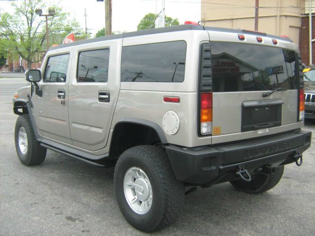 Hummer H2 2003 photo 4