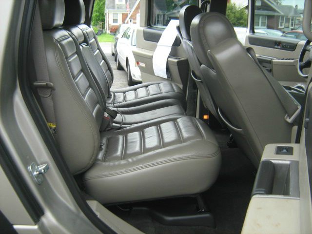 Hummer H2 2003 photo 6