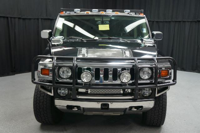 Hummer H2 2003 photo 2