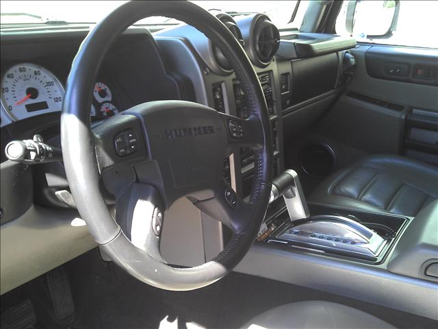 Hummer H2 2003 photo 3