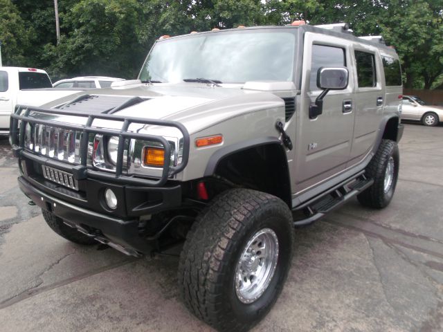 Hummer H2 2003 photo 2