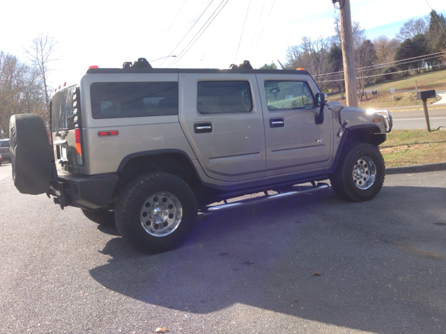 Hummer H2 2003 photo 2