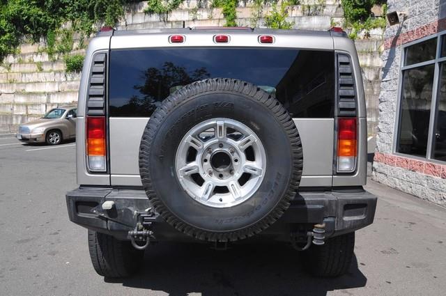 Hummer H2 2003 photo 2