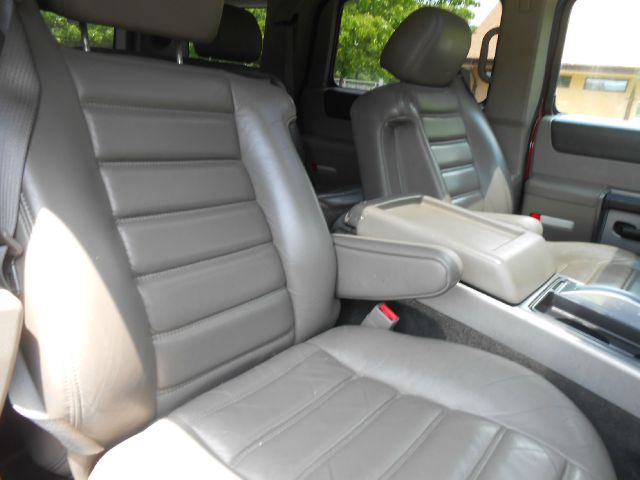 Hummer H2 2003 photo 1