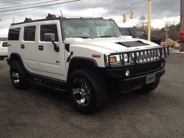 Hummer H2 2003 photo 3