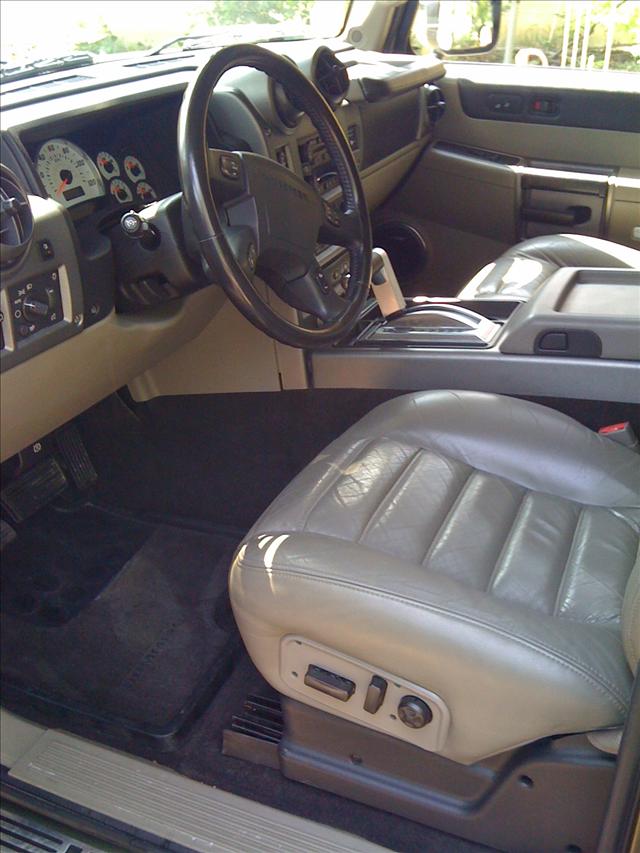 Hummer H2 2003 photo 3