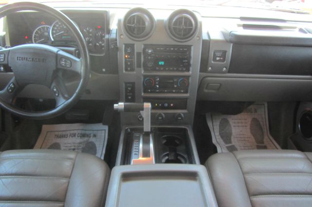 Hummer H2 2003 photo 1