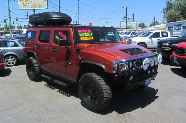 Hummer H2 2003 photo 24