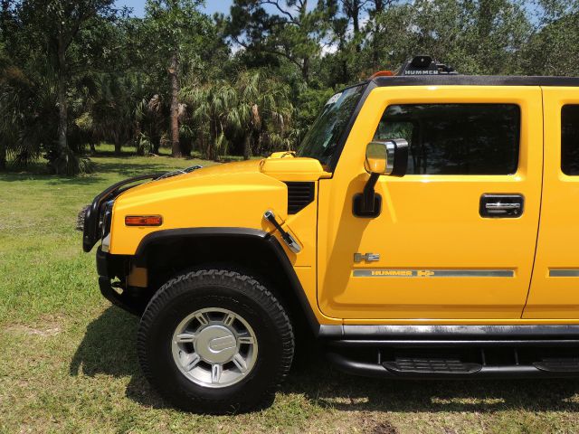 Hummer H2 2003 photo 30