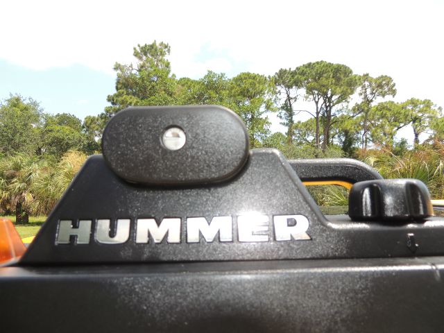 Hummer H2 2003 photo 38