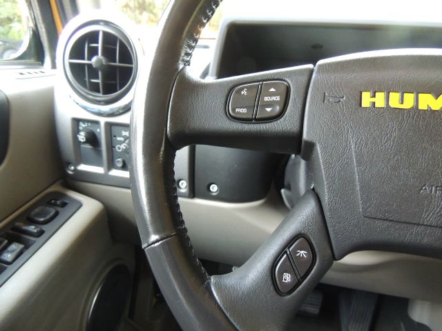 Hummer H2 2003 photo 46