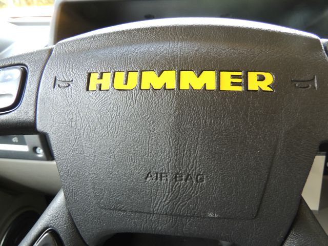 Hummer H2 2003 photo 79