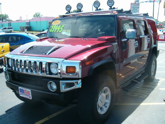 Hummer H2 2004 photo 11