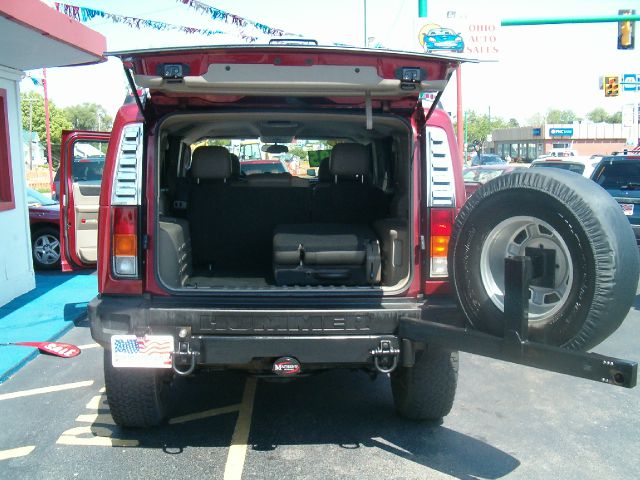 Hummer H2 2004 photo 3