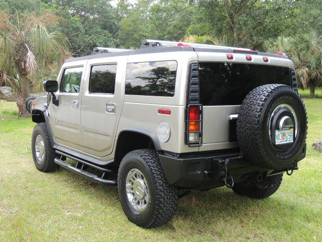 Hummer H2 2004 photo 118