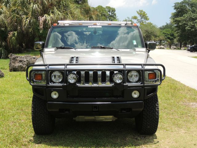 Hummer H2 2004 photo 122