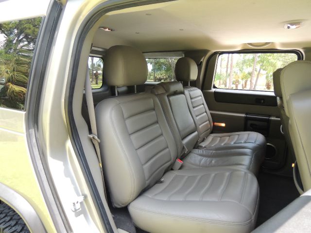 Hummer H2 2004 photo 123