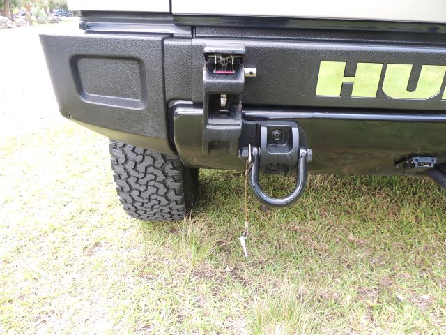 Hummer H2 2004 photo 65