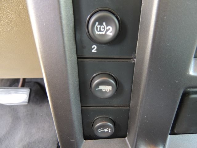 Hummer H2 2004 photo 80