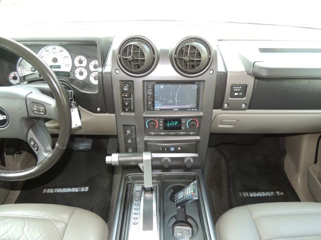 Hummer H2 2004 photo 90