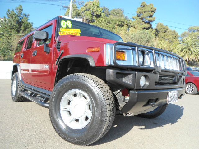 Hummer H2 2004 photo 1