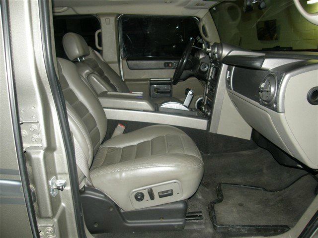 Hummer H2 2004 photo 4