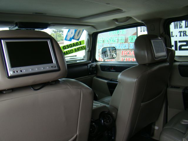 Hummer H2 2004 photo 32