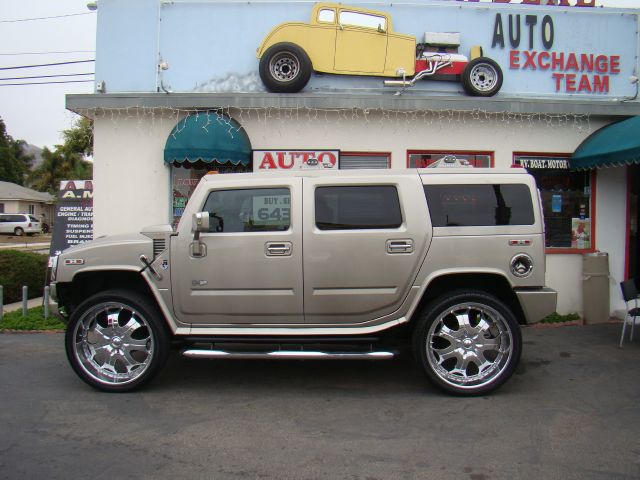 Hummer H2 2004 photo 35